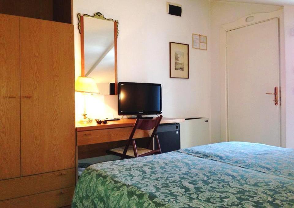 La Residenza Del Grand Hotel Gabicce Mare Zimmer foto